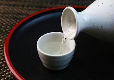 2018春節(jié)即將來臨，喝酒我們應(yīng)該注意什么？